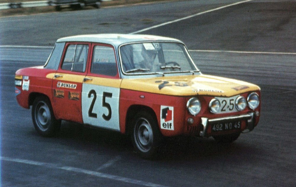 coupe69-10.thumb.jpg.033897d8381178a79c40467920a8986e.jpg
