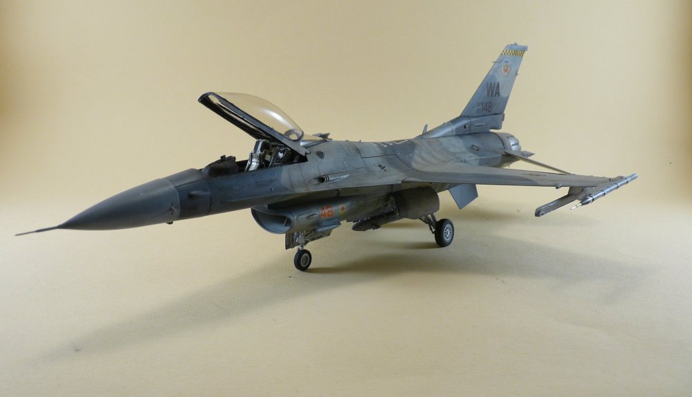 F16-18.jpg