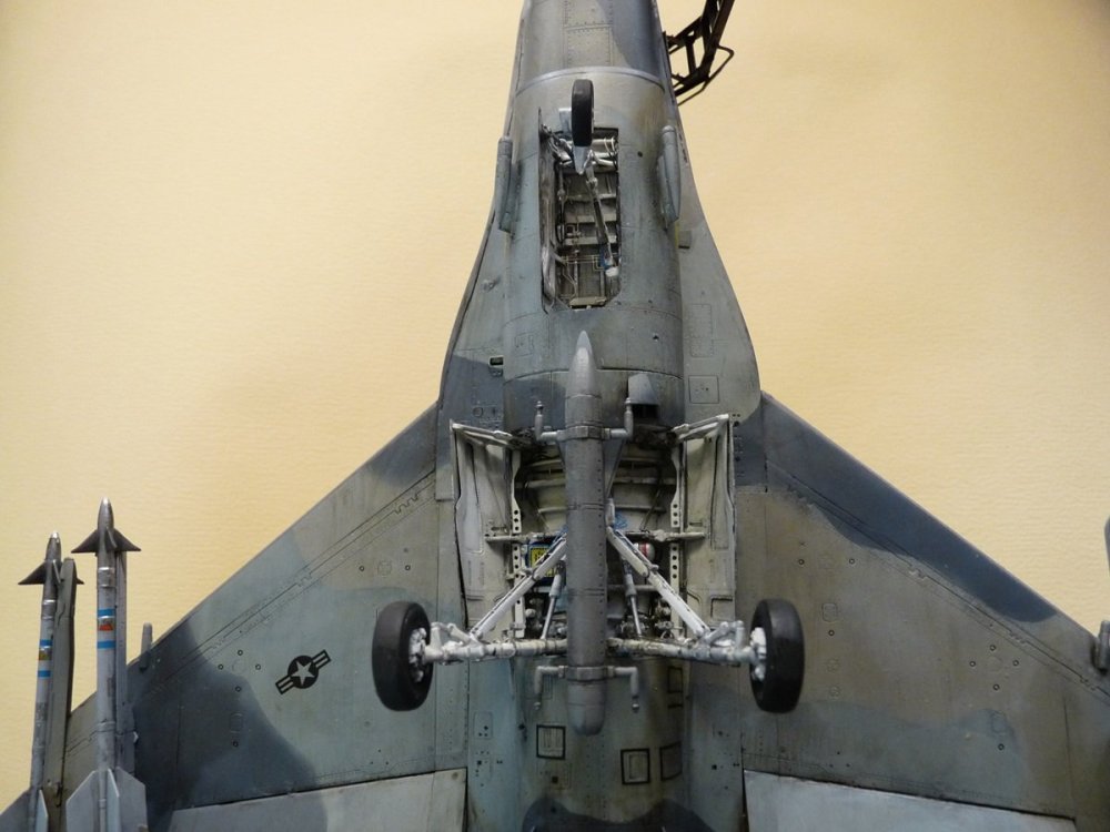 F16-20.jpg